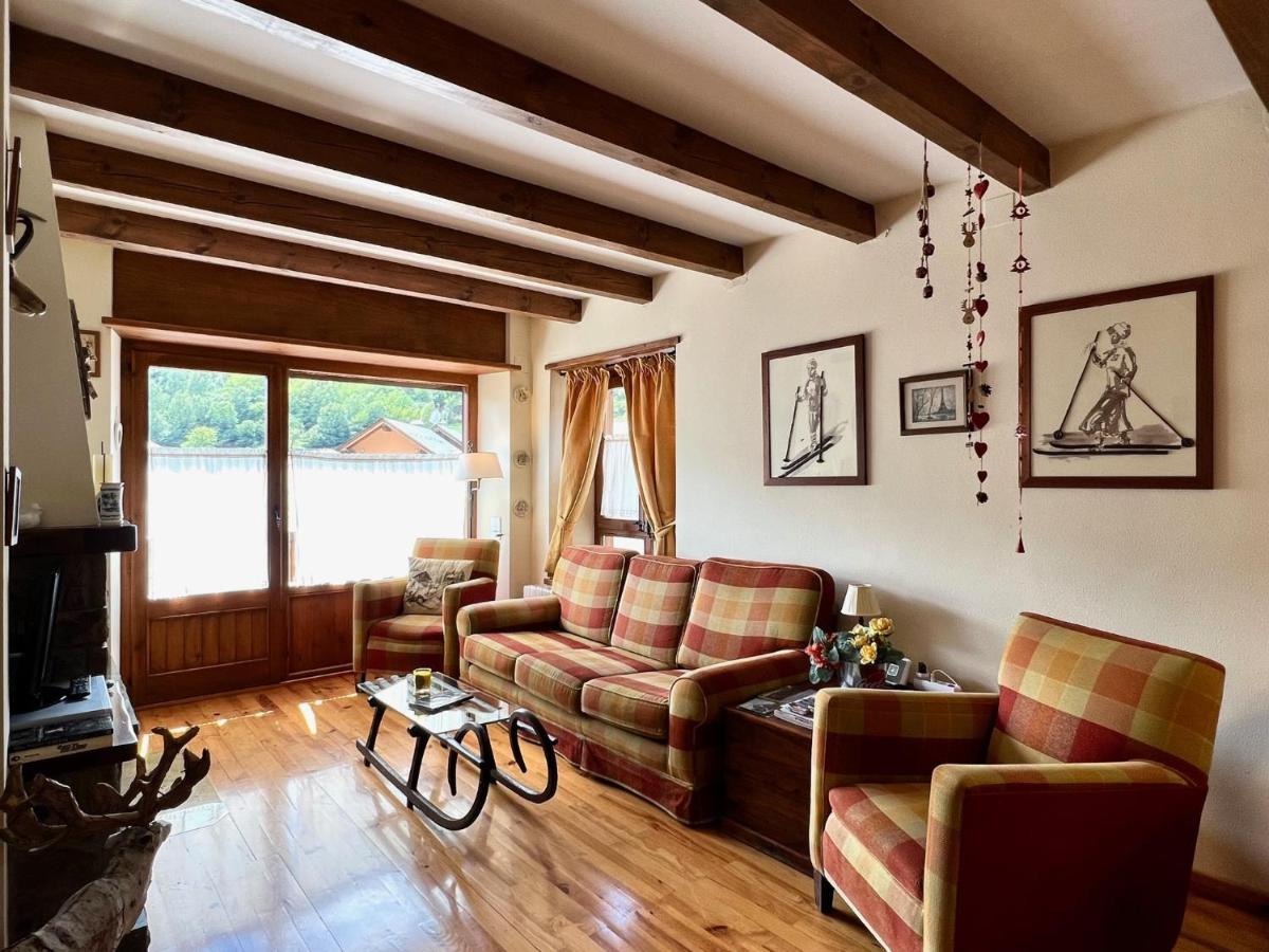 El Duplex De Espot - L'Amfitriona Apartment ภายนอก รูปภาพ