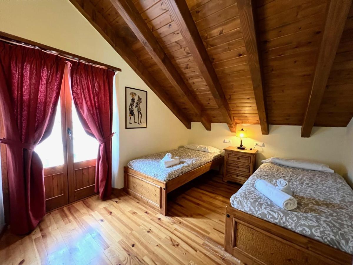 El Duplex De Espot - L'Amfitriona Apartment ภายนอก รูปภาพ