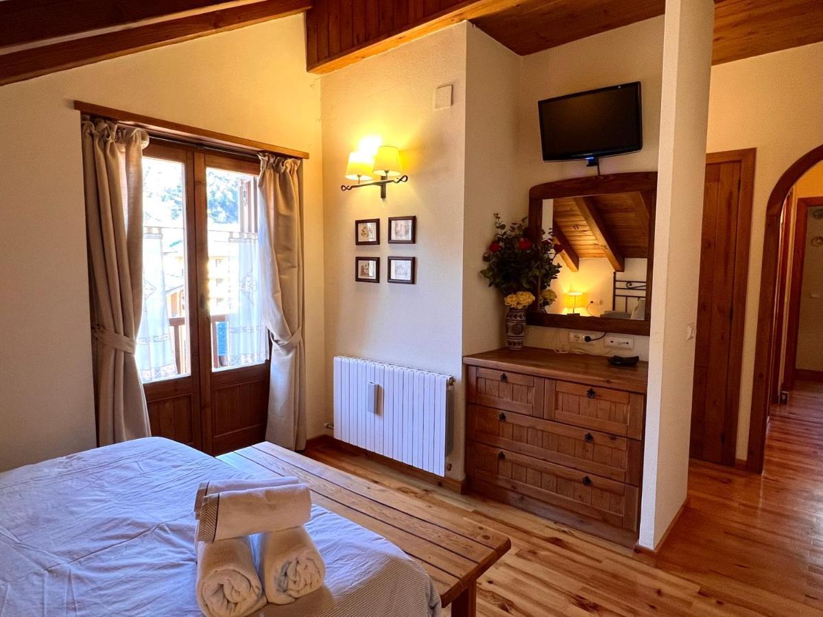 El Duplex De Espot - L'Amfitriona Apartment ภายนอก รูปภาพ